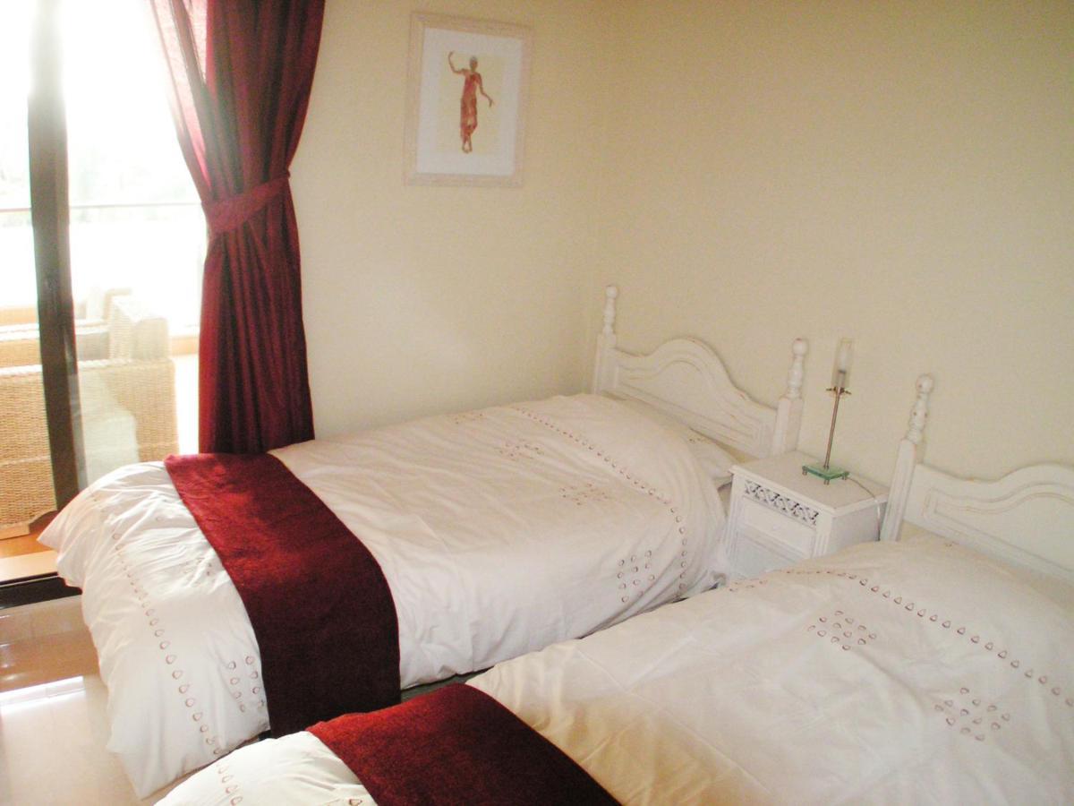 Salinas. Apartment For 4. Terrace/Parking/Pools/Gym/4Mins Beach Εστεπόνα Εξωτερικό φωτογραφία