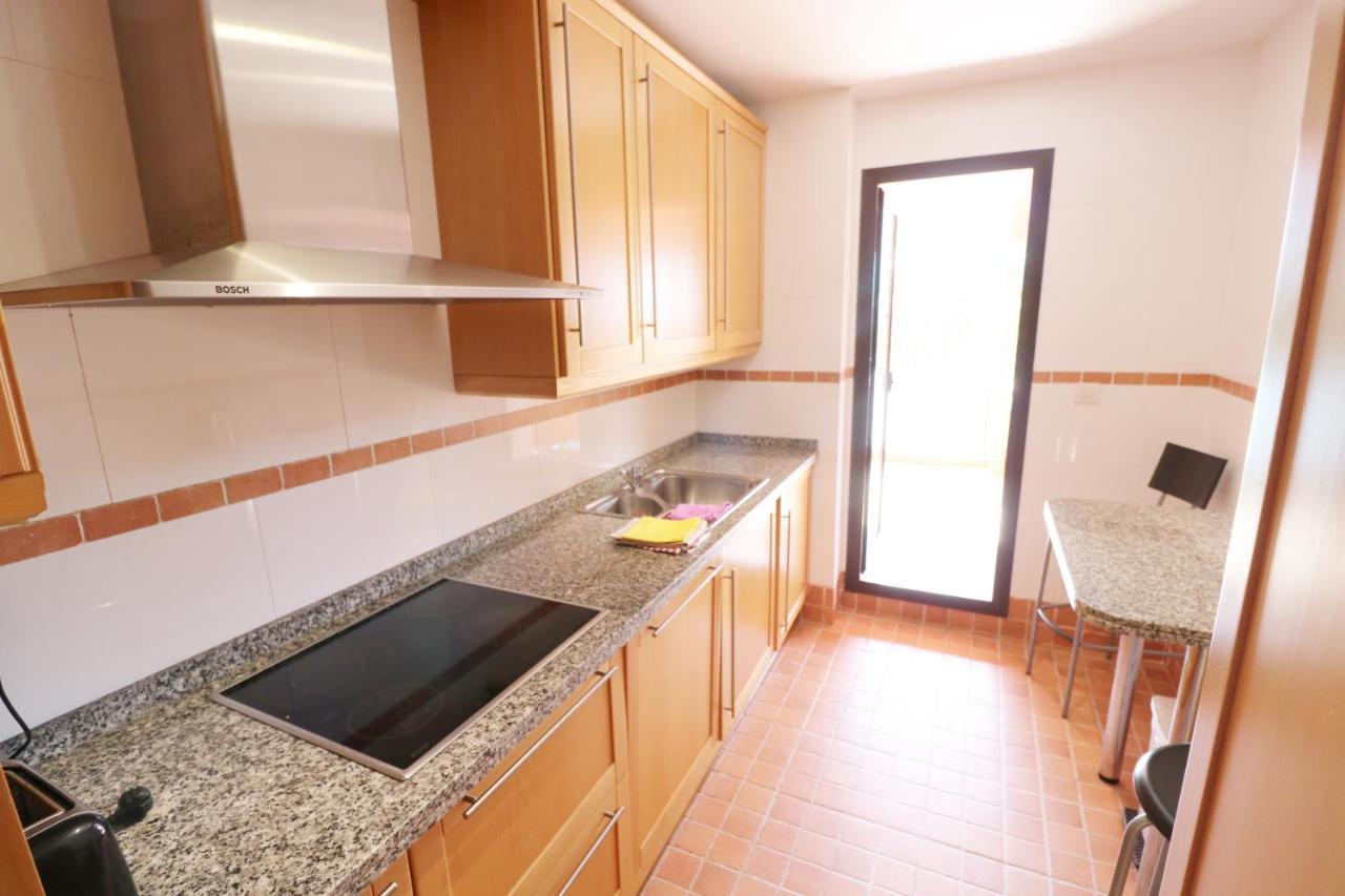 Salinas. Apartment For 4. Terrace/Parking/Pools/Gym/4Mins Beach Εστεπόνα Εξωτερικό φωτογραφία